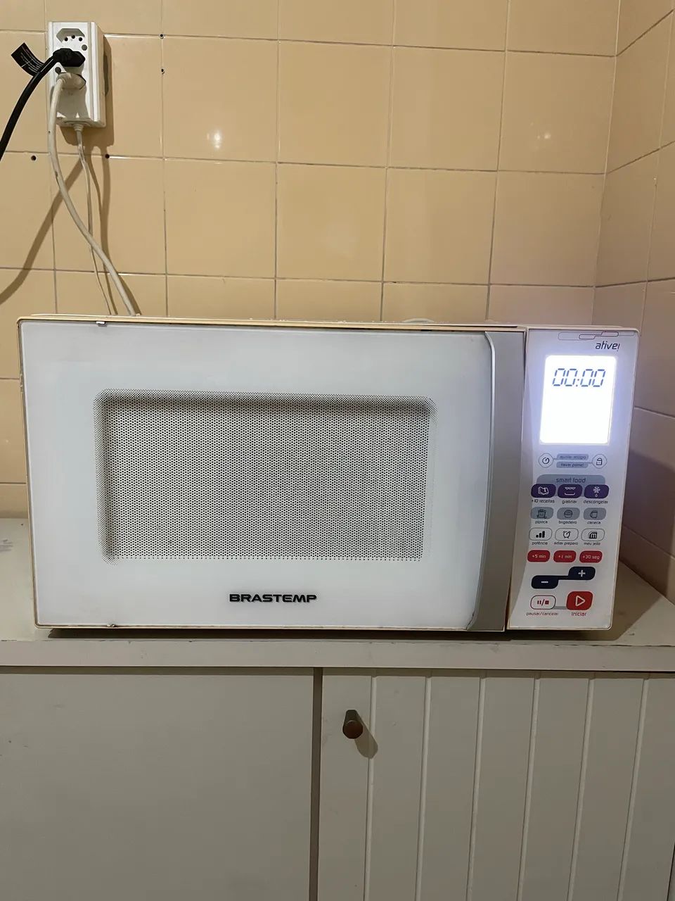 Microondas Brastemp - Foto 3