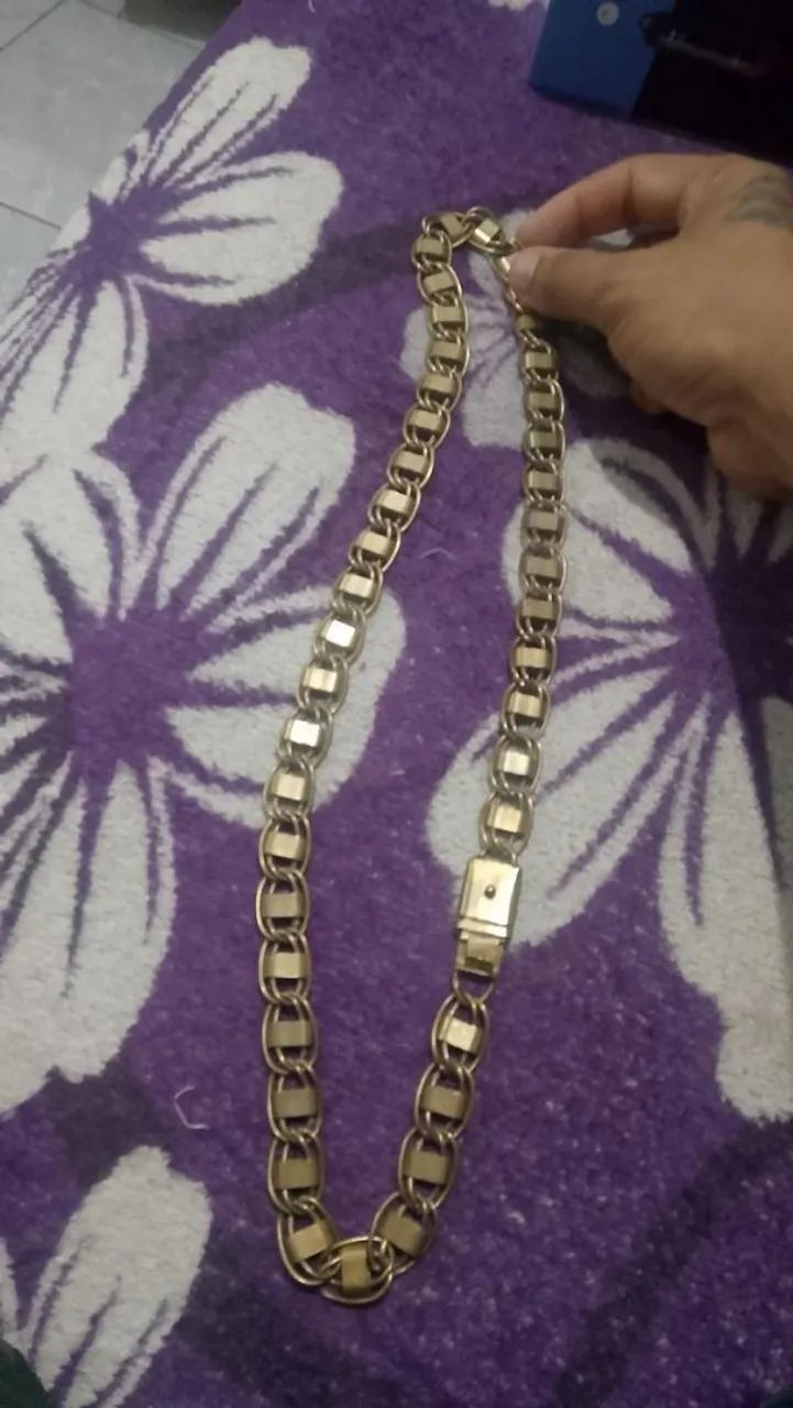 Cordão de moeda antiga 