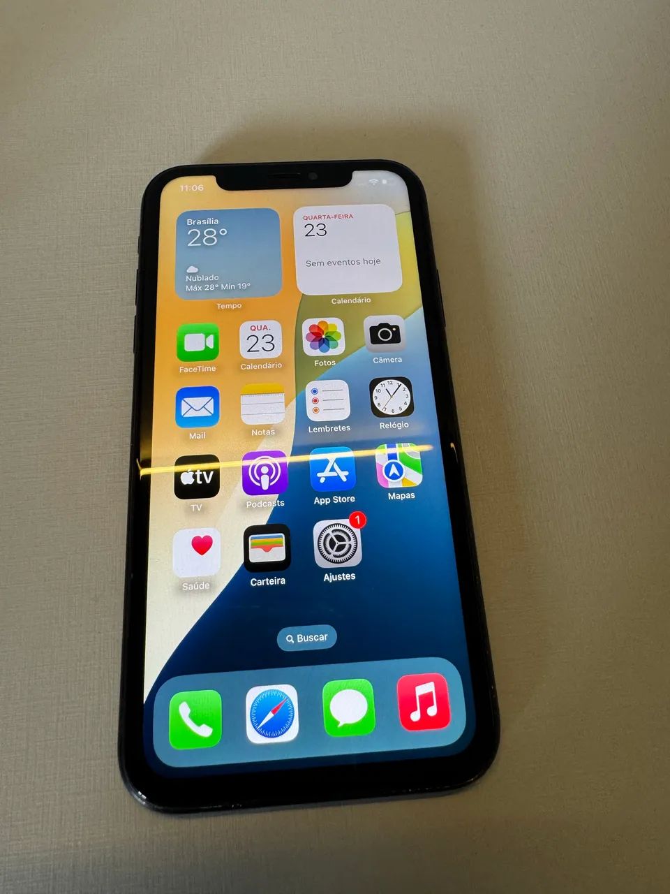iPhone XR Preto com Caixa - Foto 4