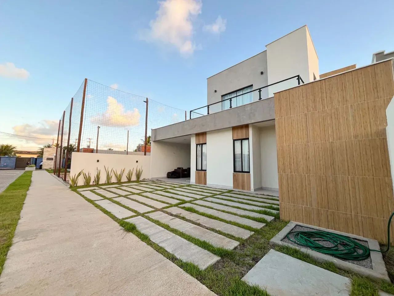 Oportunidade!! Casa 3/4  em Condomínio Enseada de Tabatinga