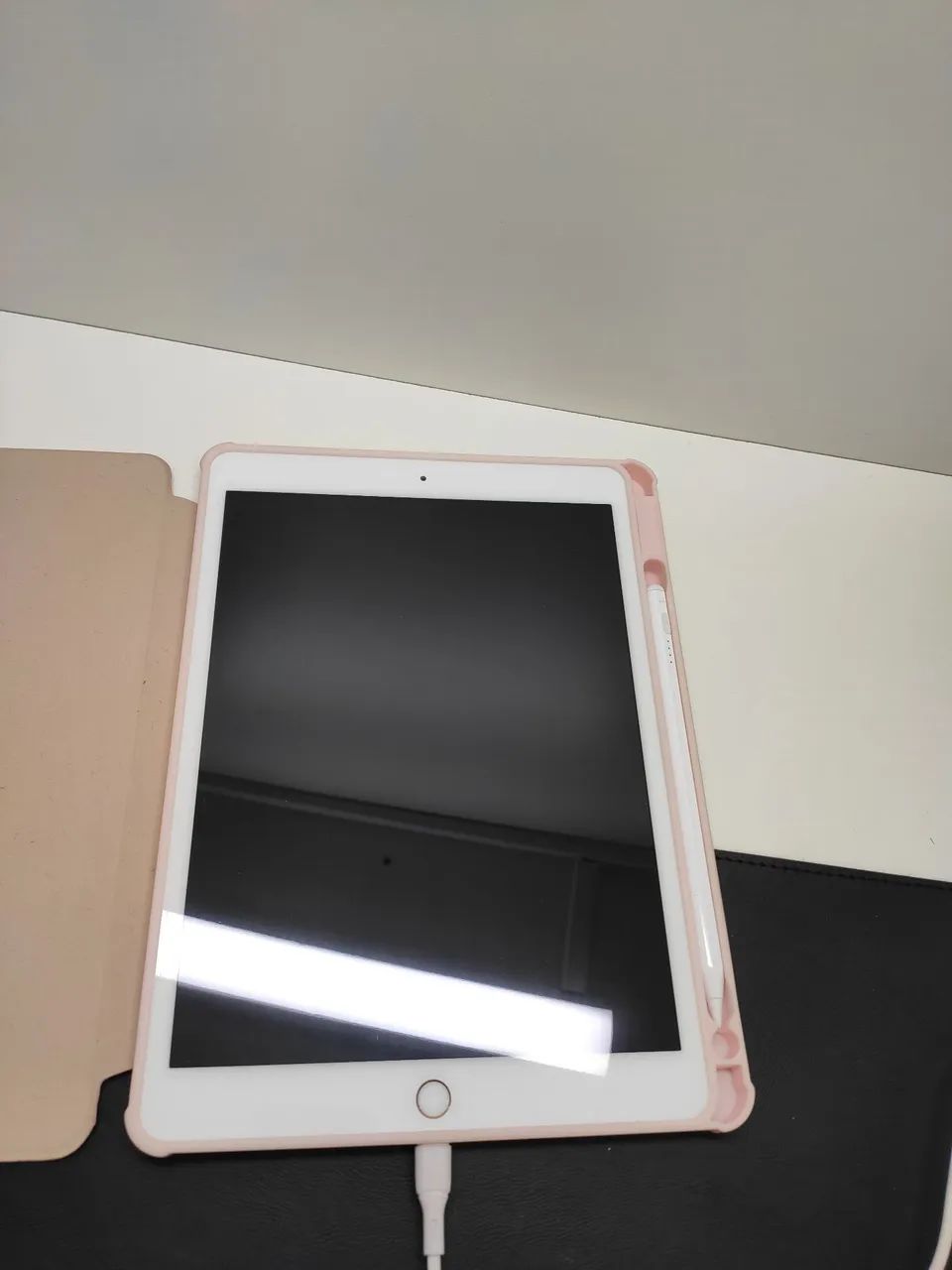 iPad  7世代　  32GB Apple iPad 10.2インチ 第7世代 Wi-Fi 32GB 2019年秋モデル 価格比較