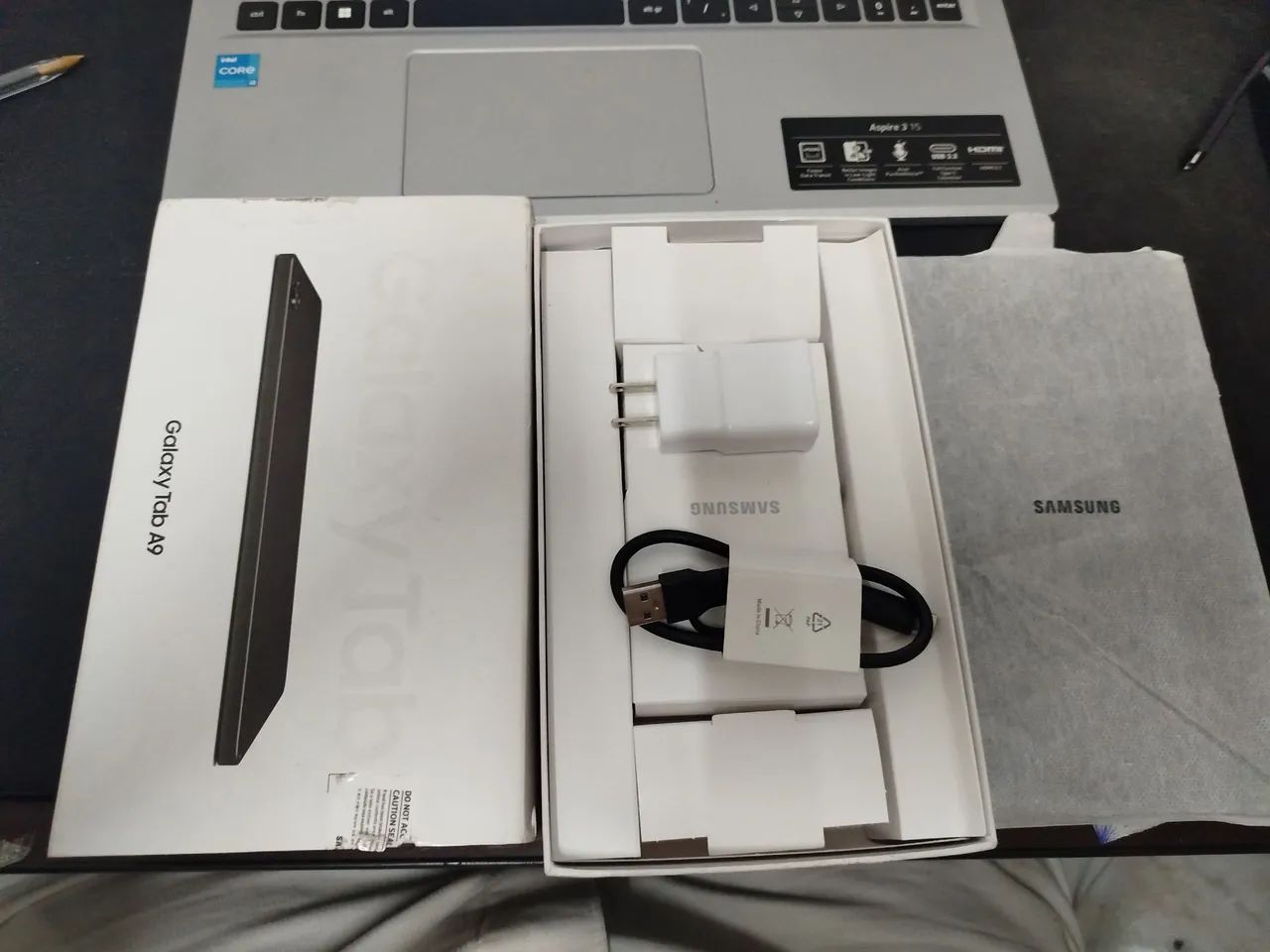Tablet Samsung A9 8.7 polegadas semi novo quase nunca usado - Foto 4