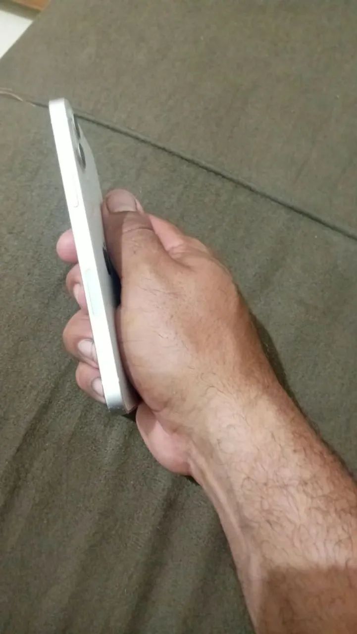 Celular iphone 12  - Foto 2