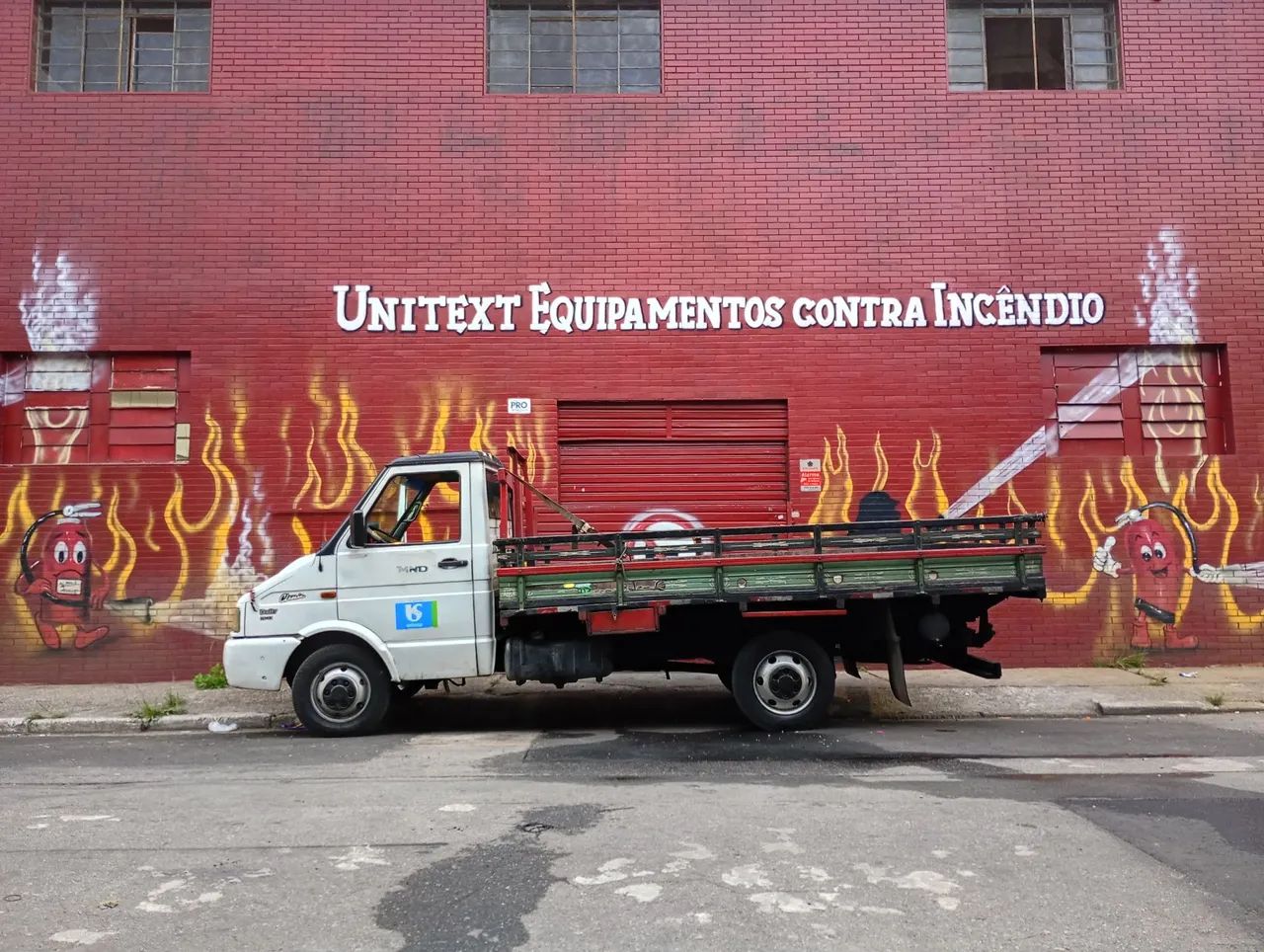 Carreto e pequenos fretes e mudanças 