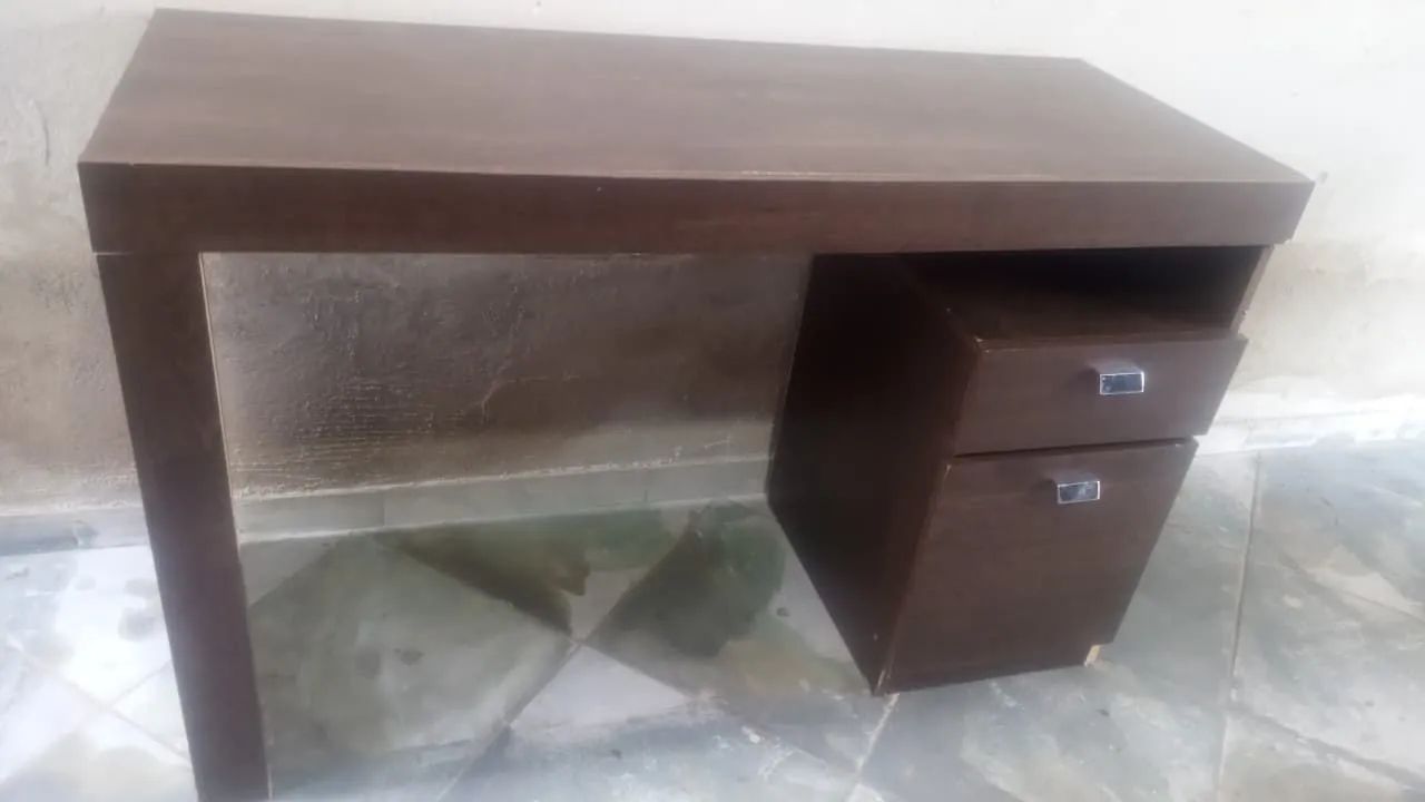 Escrivaninha  - Foto 2