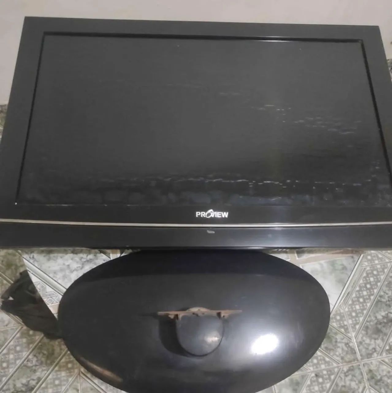 TV 32" LCD LED PROVIEW COM DEFEITO - Aceito Cartão