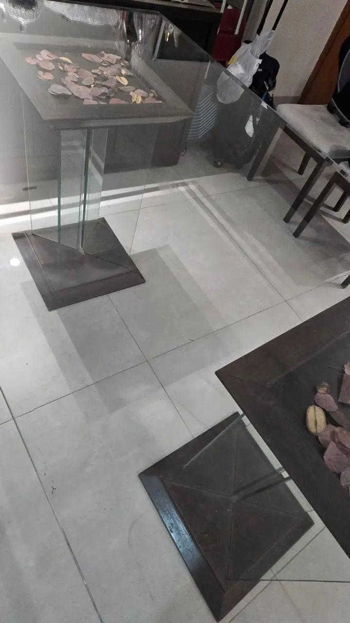 Mesa de jantar 8 lugares em vidro - Foto 2