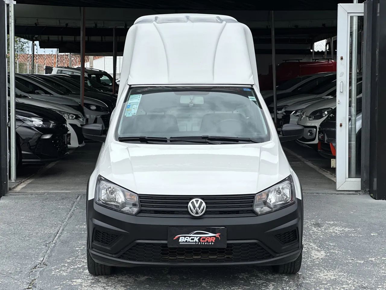 Volkswagen Saveiro Robust 1.6 Total Flex 16V 2023 - Foto 3