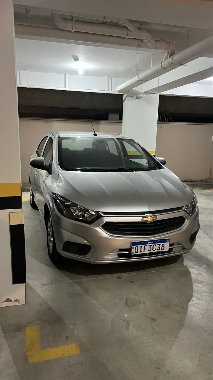 Chevrolet Onix Hatch LT 1.0 8V Flex Mec. 4P 2018 - Foto 2