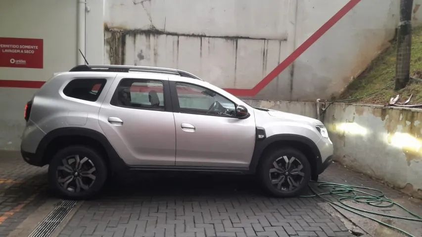 Renault Duster Iconic Plus 1.6 16V Flex Aut. 2025 - Foto 3