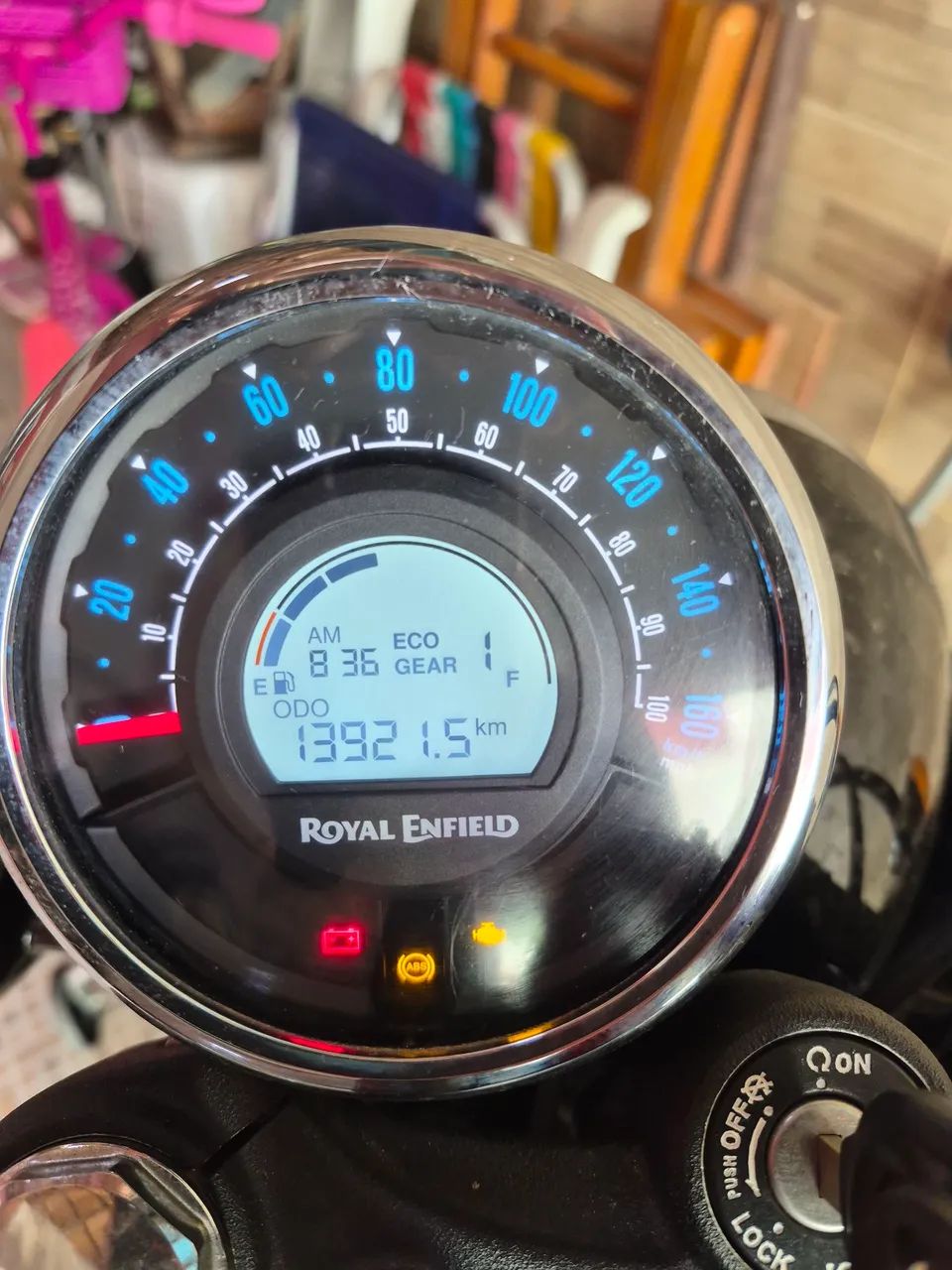 Meteor 350 - Foto 5