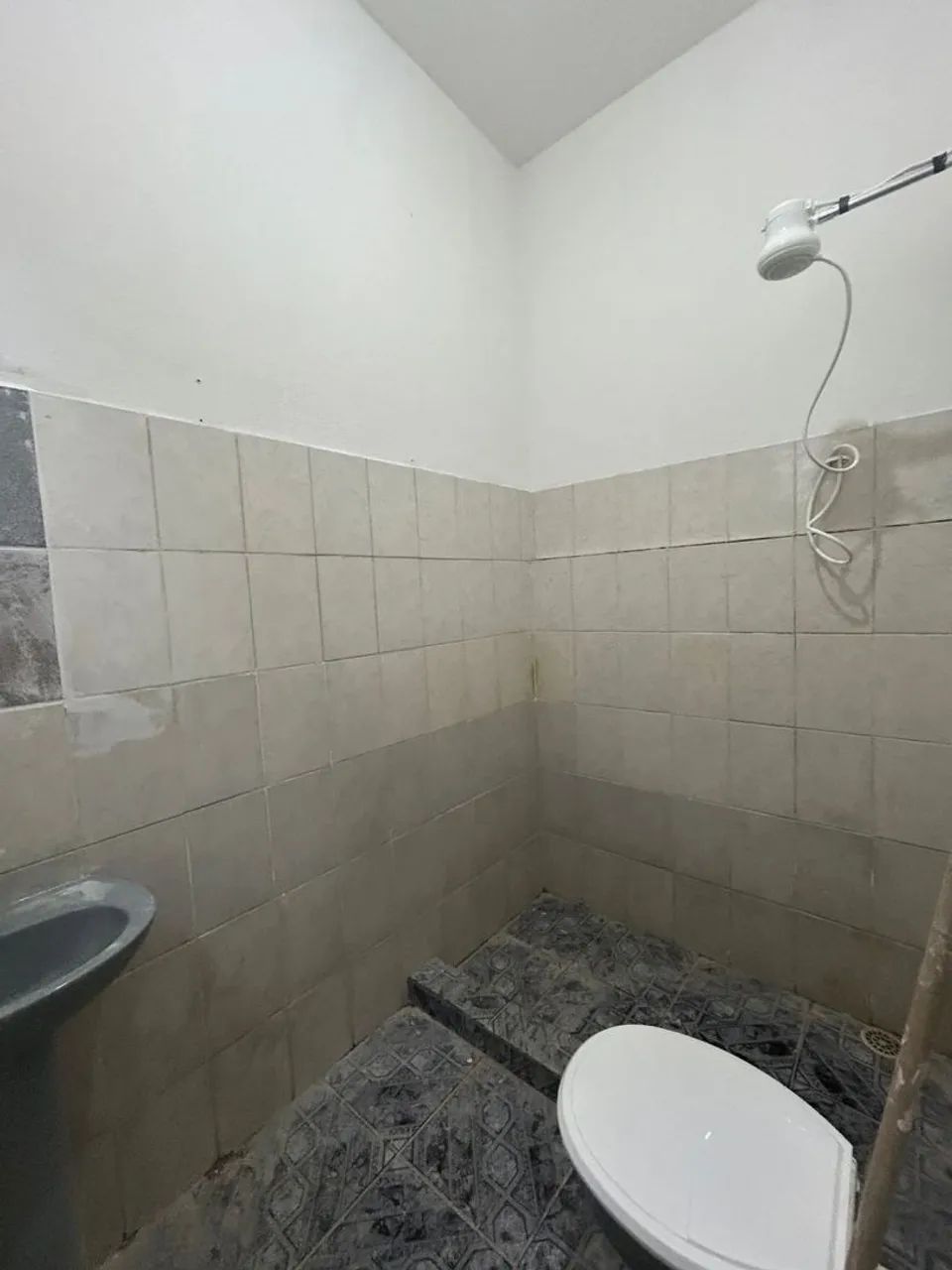 ALUGO KITNET COM AREA DE SERVIÇO - Foto 4