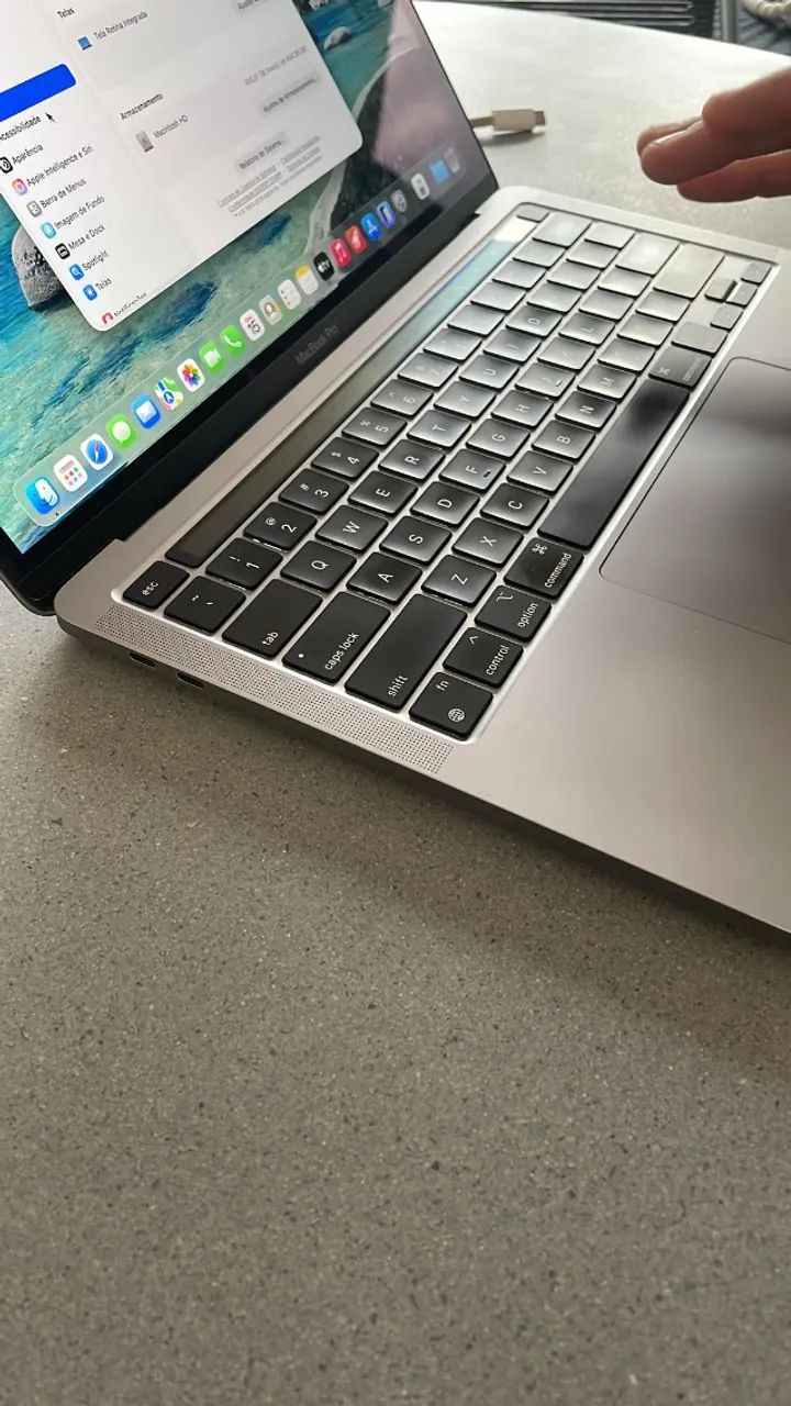 MacBook Pro M2 16g ram touchbar - Foto 4
