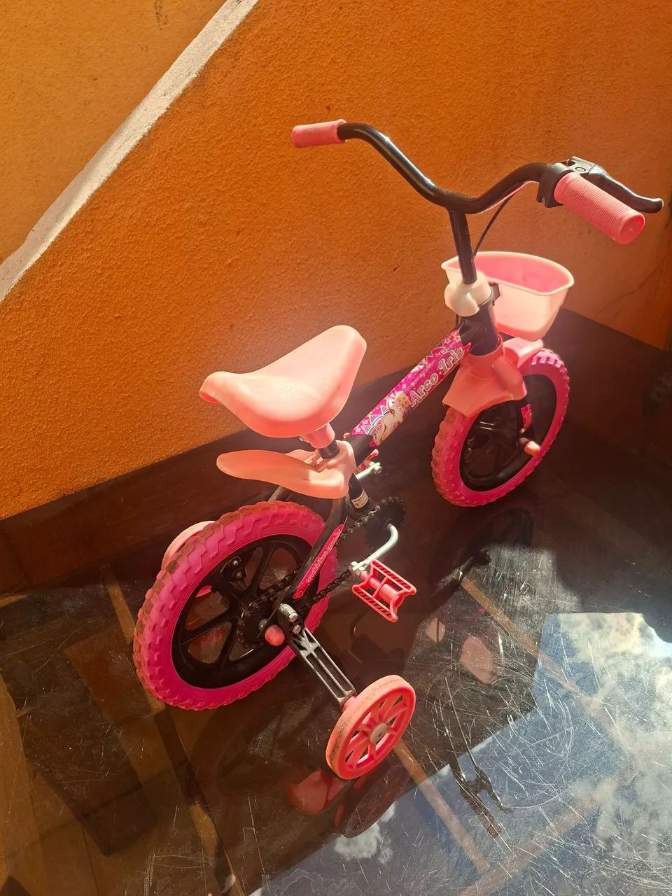 Bicicleta infantil aro 12 - Foto 3
