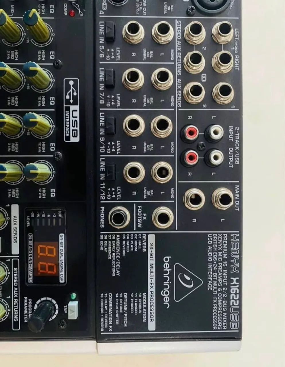 Mesa de som Behringer XENYX x1622 USB - Foto 4