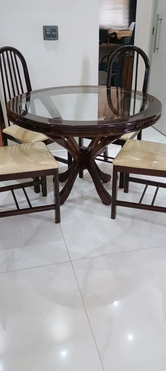 mesa de jantar redonda, acabamento mogno - Foto 4