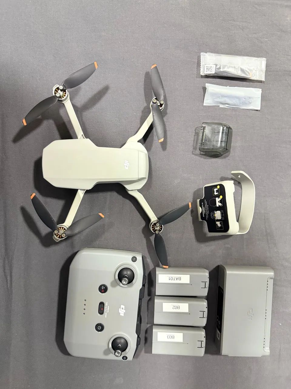Drone dji mini 2 fly more