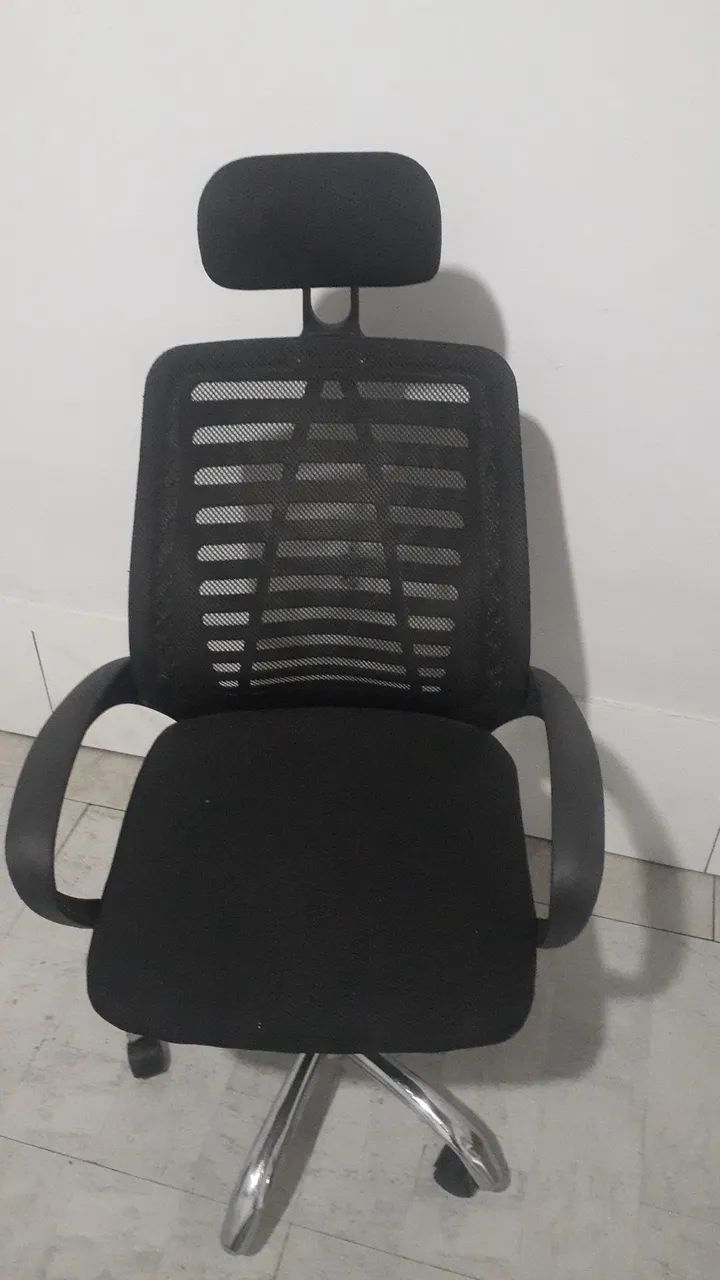 CADEIRA   - POR R$ 80,00