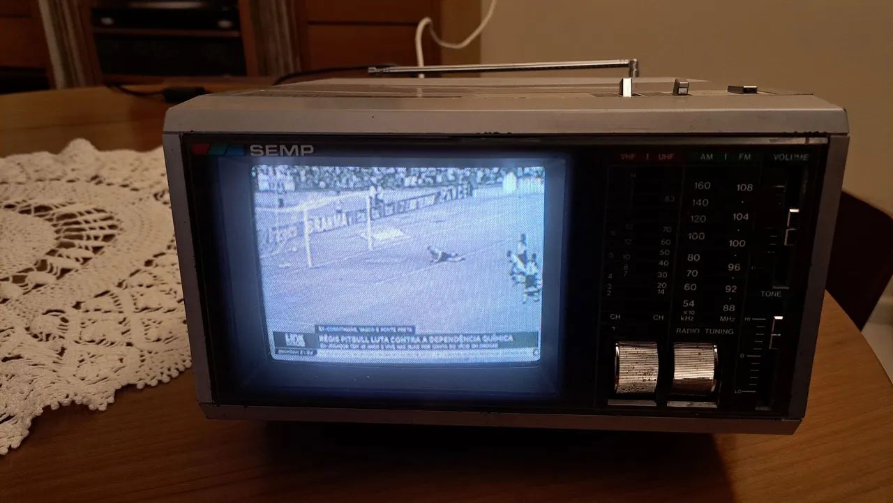 TV semp 6 polegadas  - Foto 2