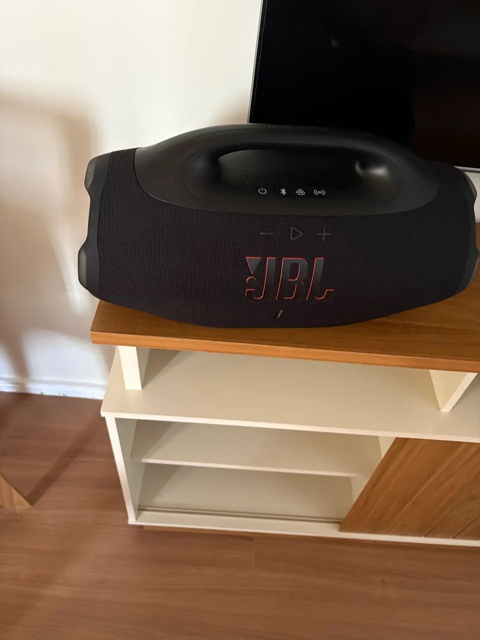boombox 4