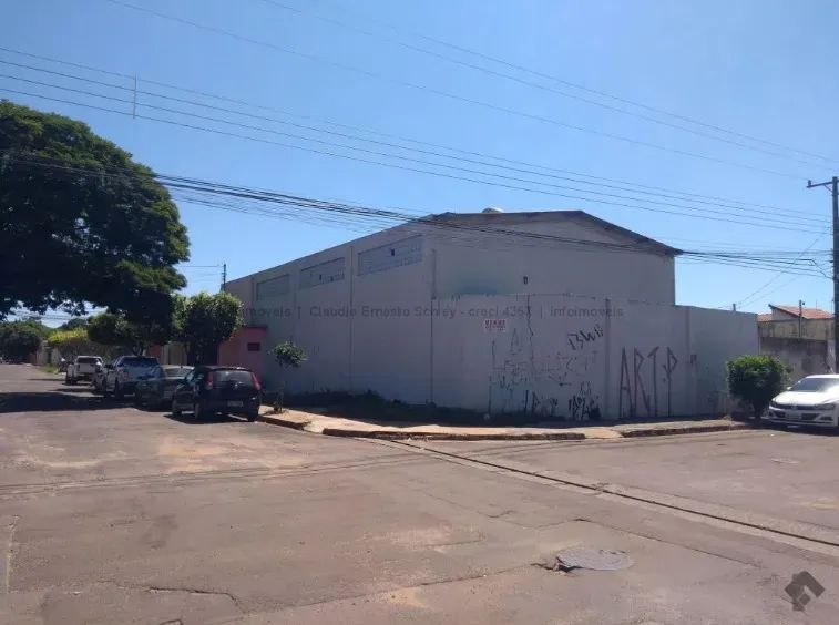 Prédio/Edifício inteiro para venda com 278 metros quadrados com 4 quartos - Foto 2