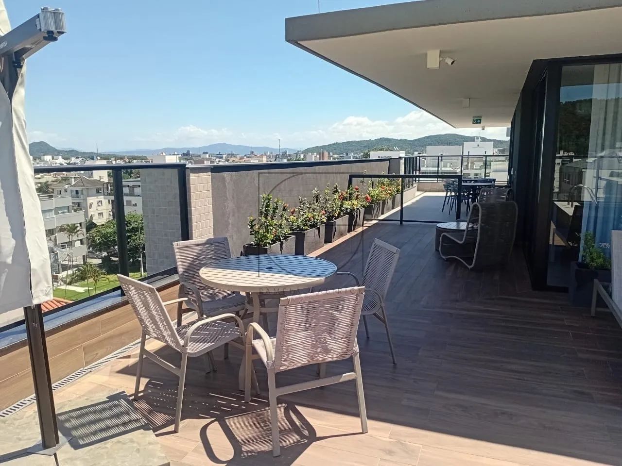 Apartamento duplex com 3 dormitorios com 3 suites 4 banheiros e 2 vagas de garagem - Foto 5
