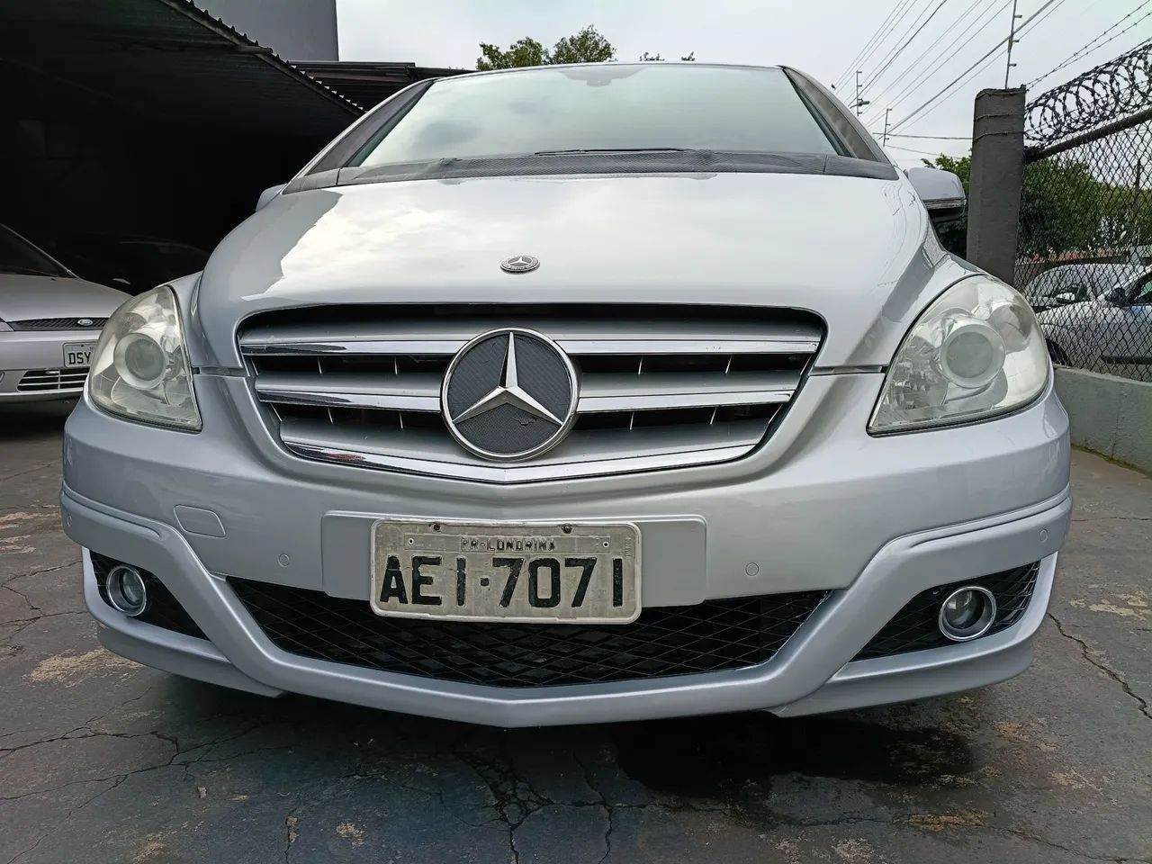 Mercedes-Benz Classe B 180 1.7 116cv Aut. 2011
