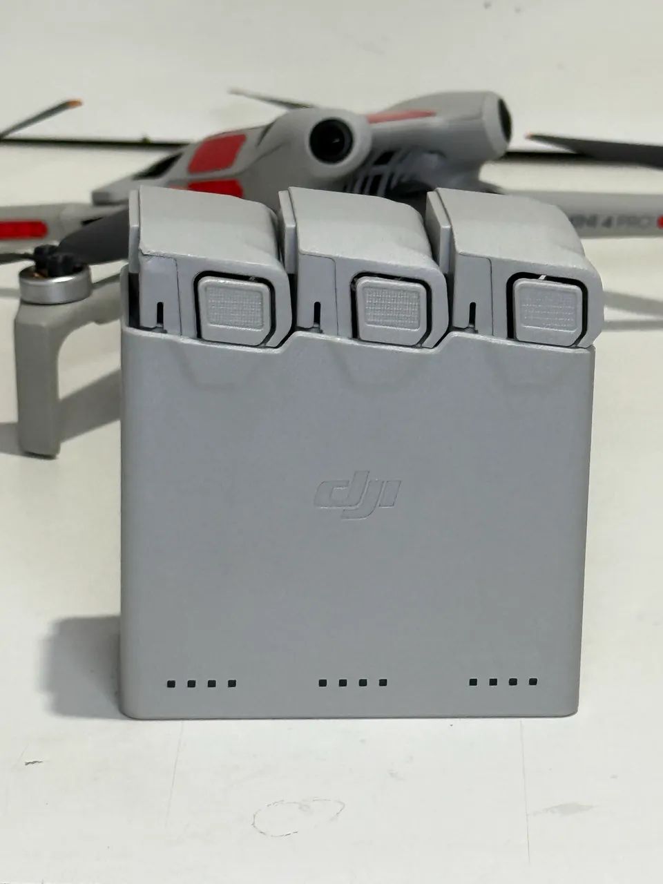 DJI Mini 4 Pro combo + Filtro e protetor de helices420251789742592001