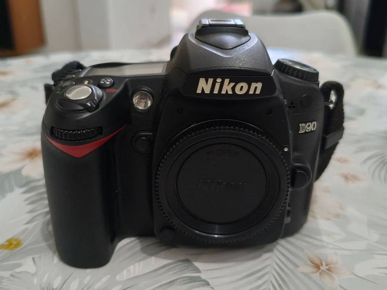 Câmera DSLR Nikon D90 estado de zero.