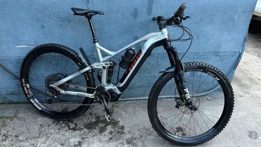 EBIKE Sense Pulse E-trail Comp Aro 29 Tamanho L 