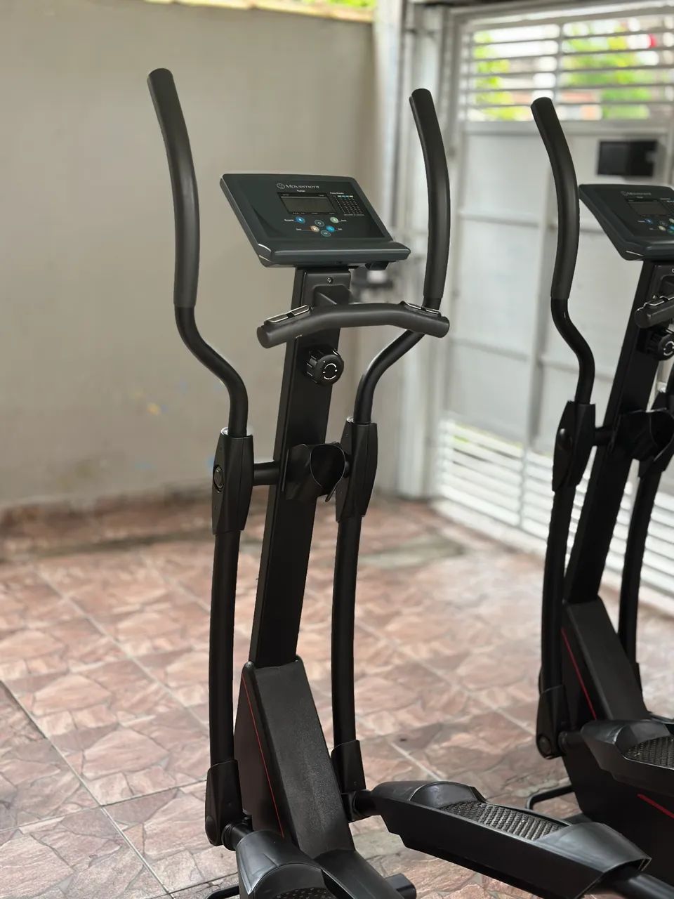 Elíptico Movement LX140 - Foto 4