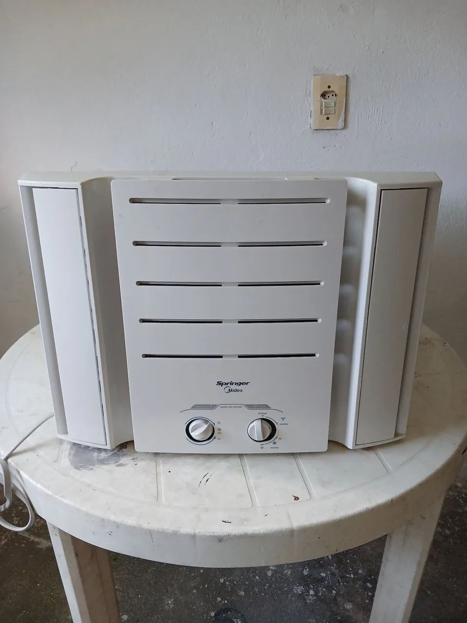 Ar-condicionado springer 7500 Btus