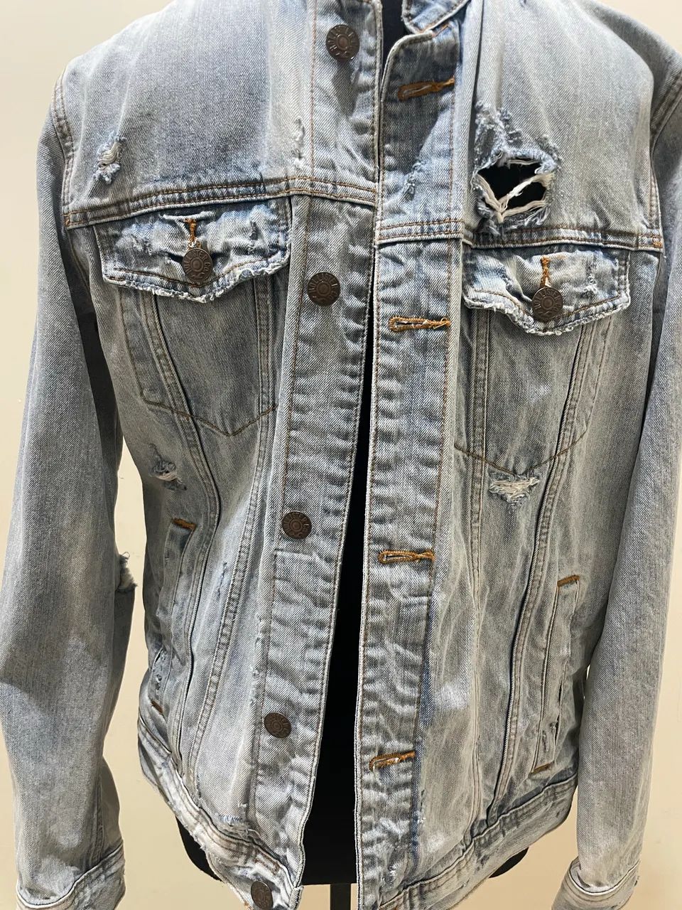 Jaqueta Jeans Hollister  - Foto 3