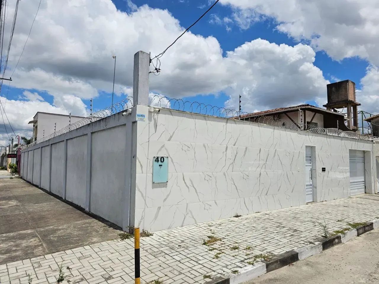 ALUGO E VENDO EXCELENTE CASA NO SIM - Foto 2