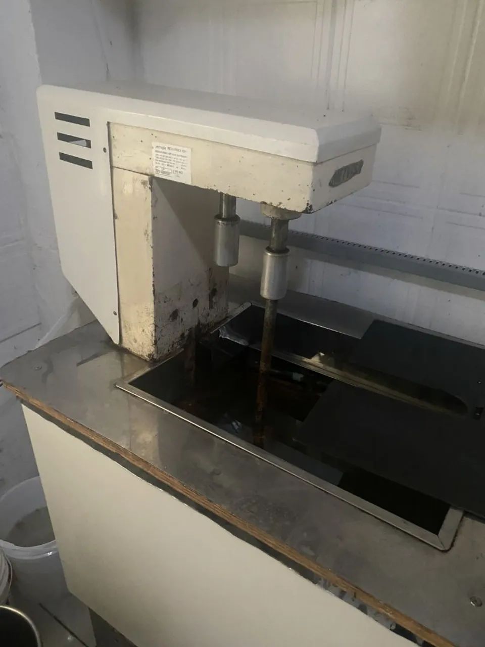Maquina de sorvete e picolé  - Foto 2
