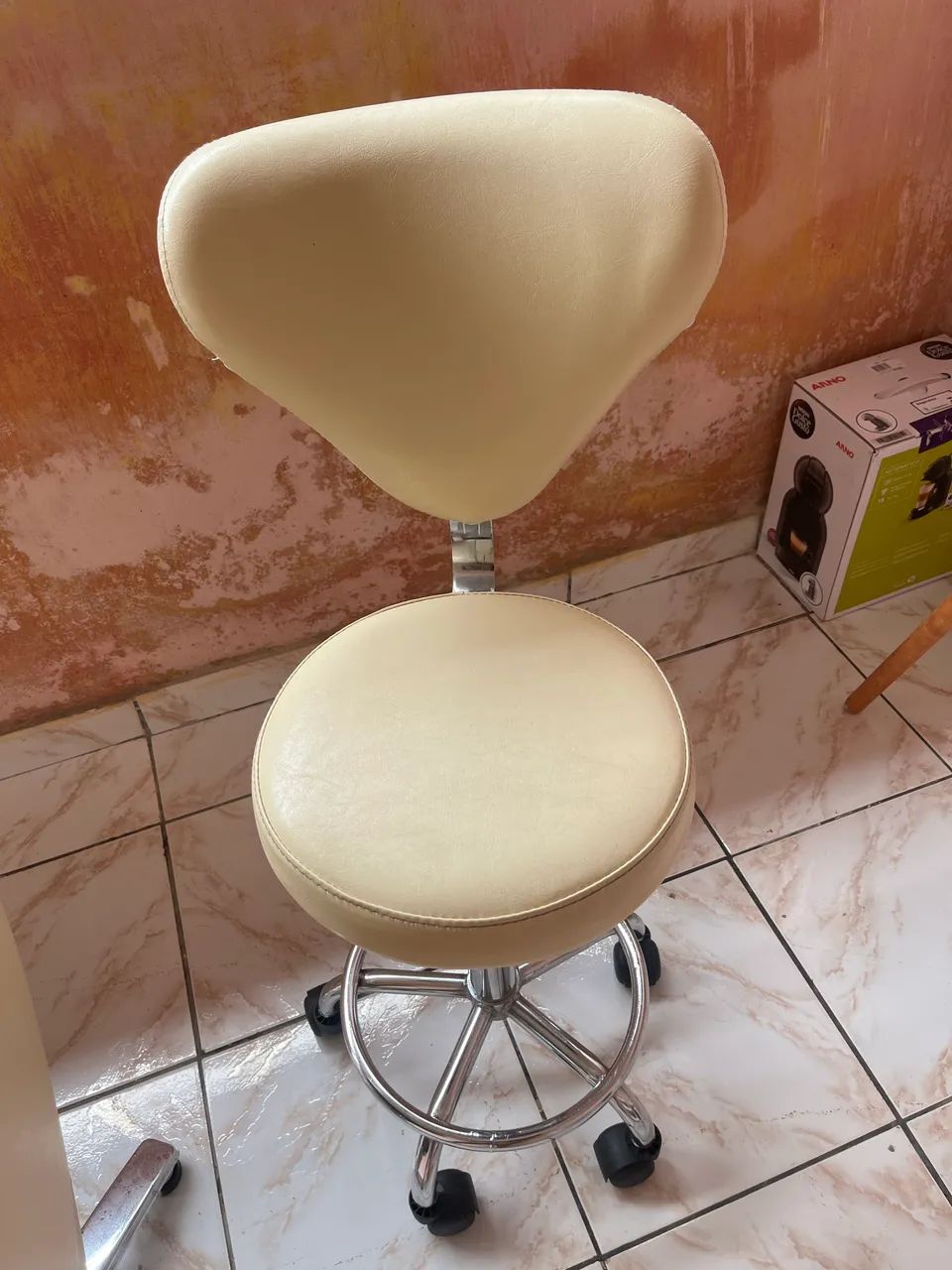 Cadeira maquiadora  - Foto 2