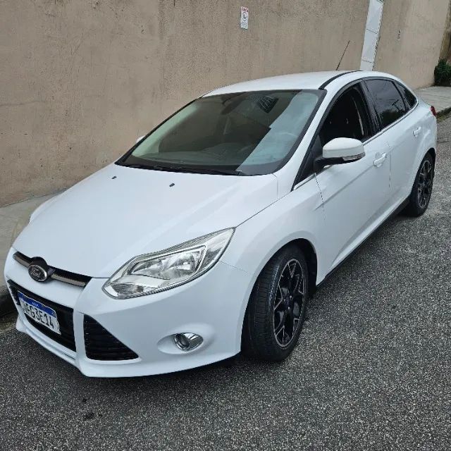 Ford Focus Focus Sed. TI./TI.Plus 2.0 16V Flex Aut 2015