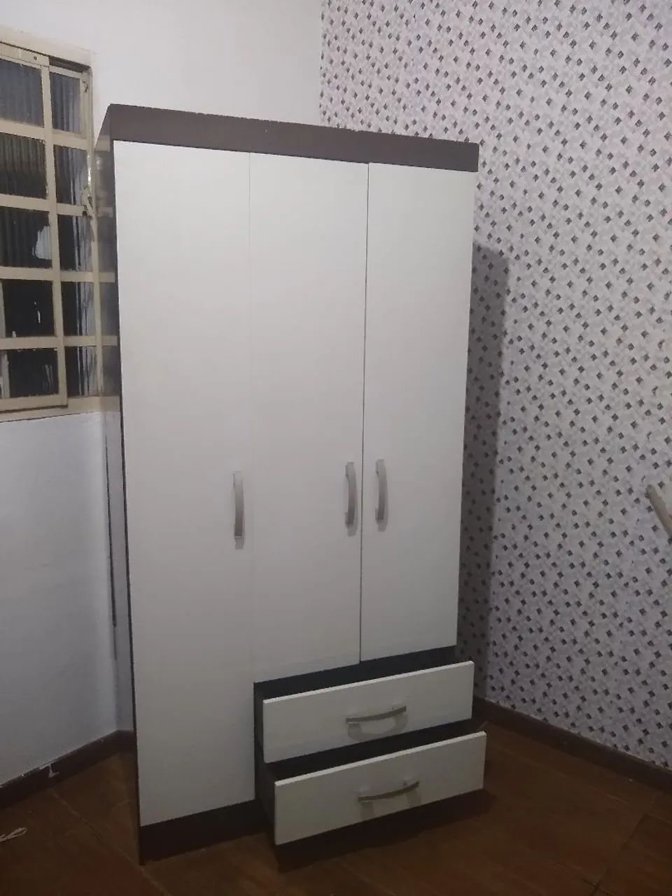Guardar roupas solteiro - Foto 3