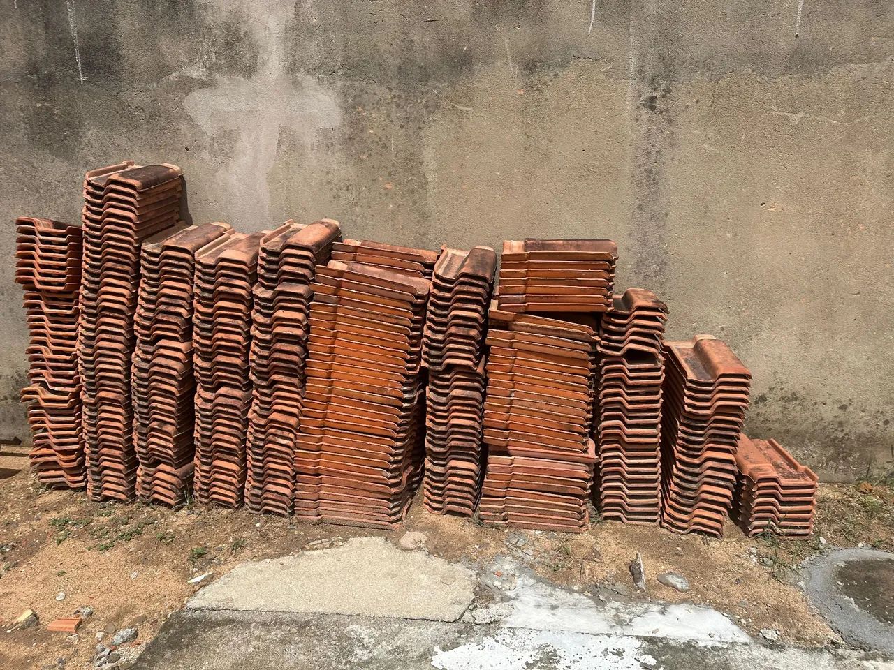Check if clay tiles are available