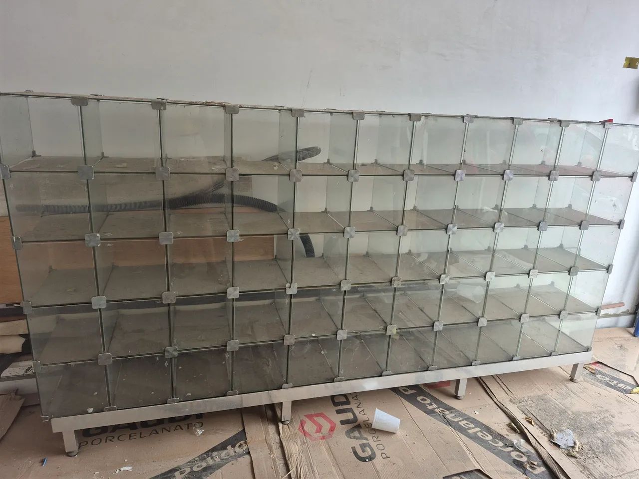 Estante vitrine 