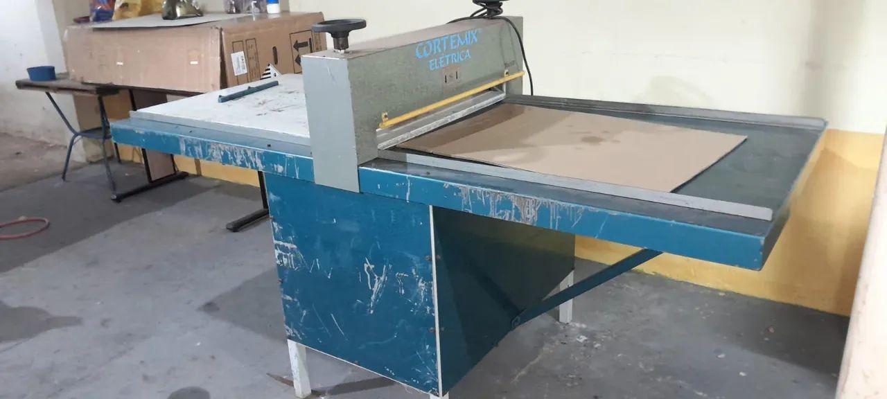 Máquina de corte semi automática  - Foto 2