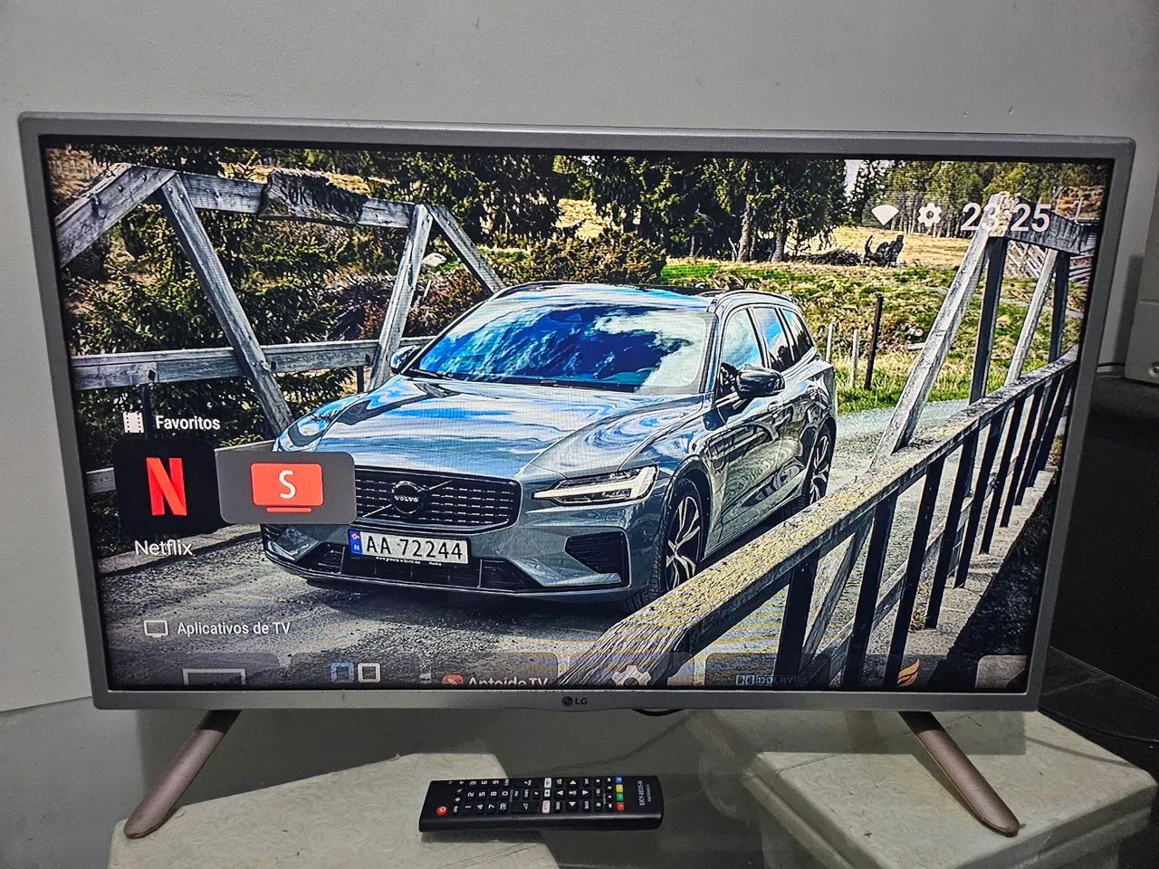 Tv lg 32 polegadas smart tv com pes e controle  - Foto 4