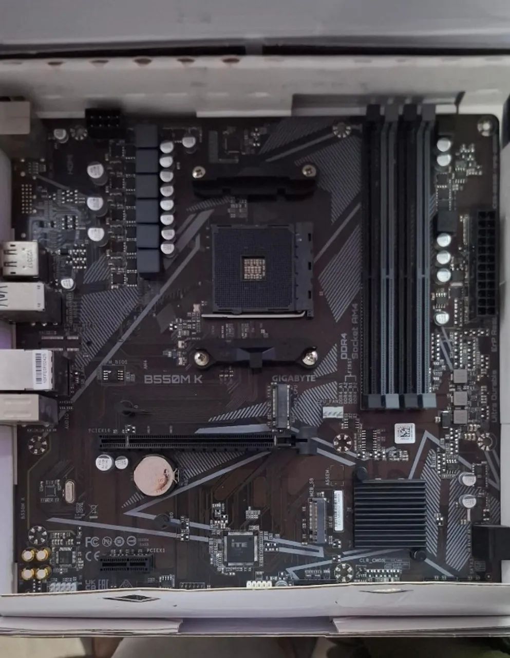 Placa Mãe Gigabyte B550MK - Foto 2