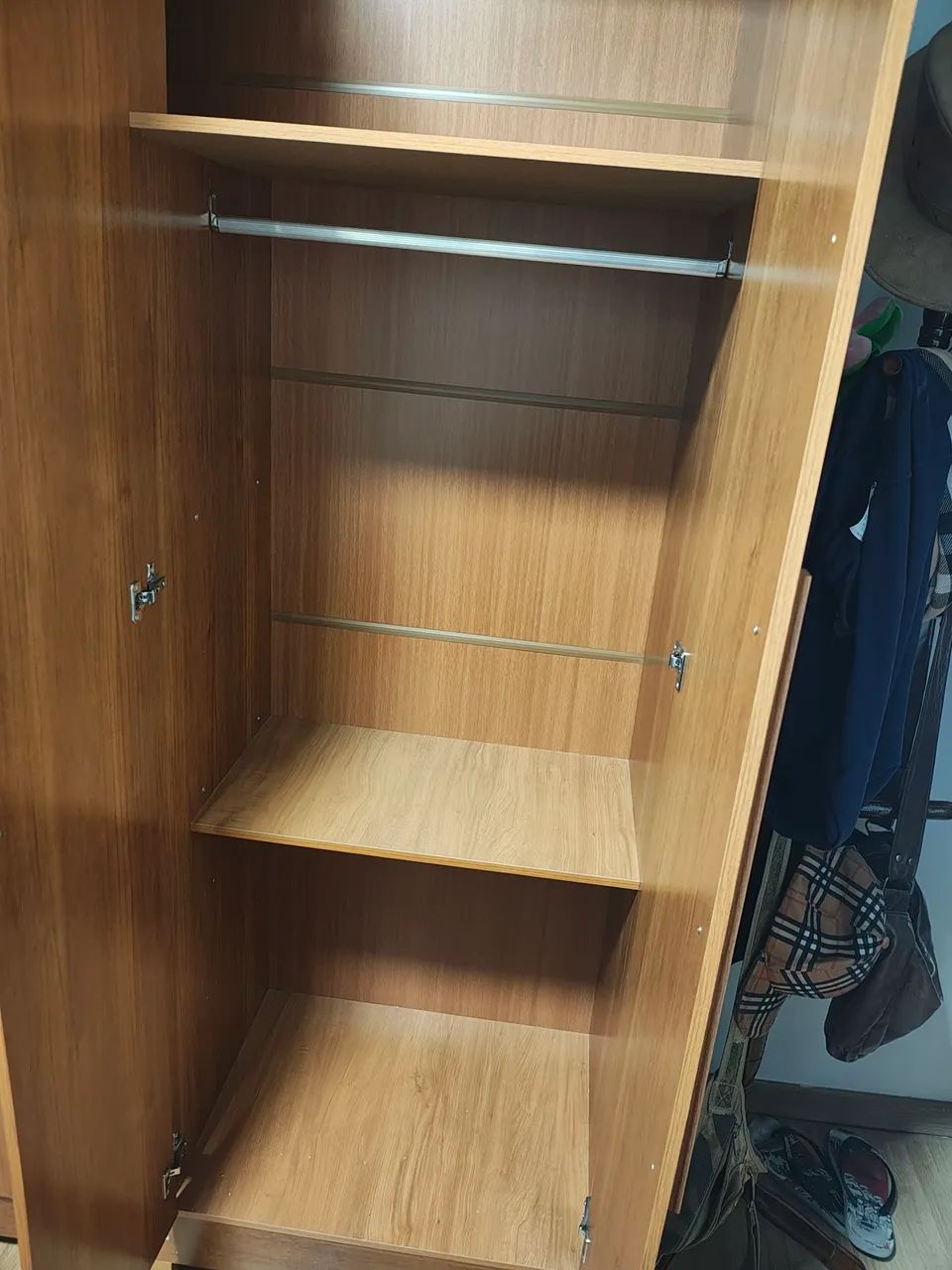 Guarda-roupa 6 portas  - Foto 5