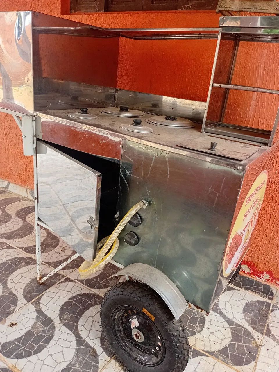 Carrinho de cachorro quente e churrasco 2em1