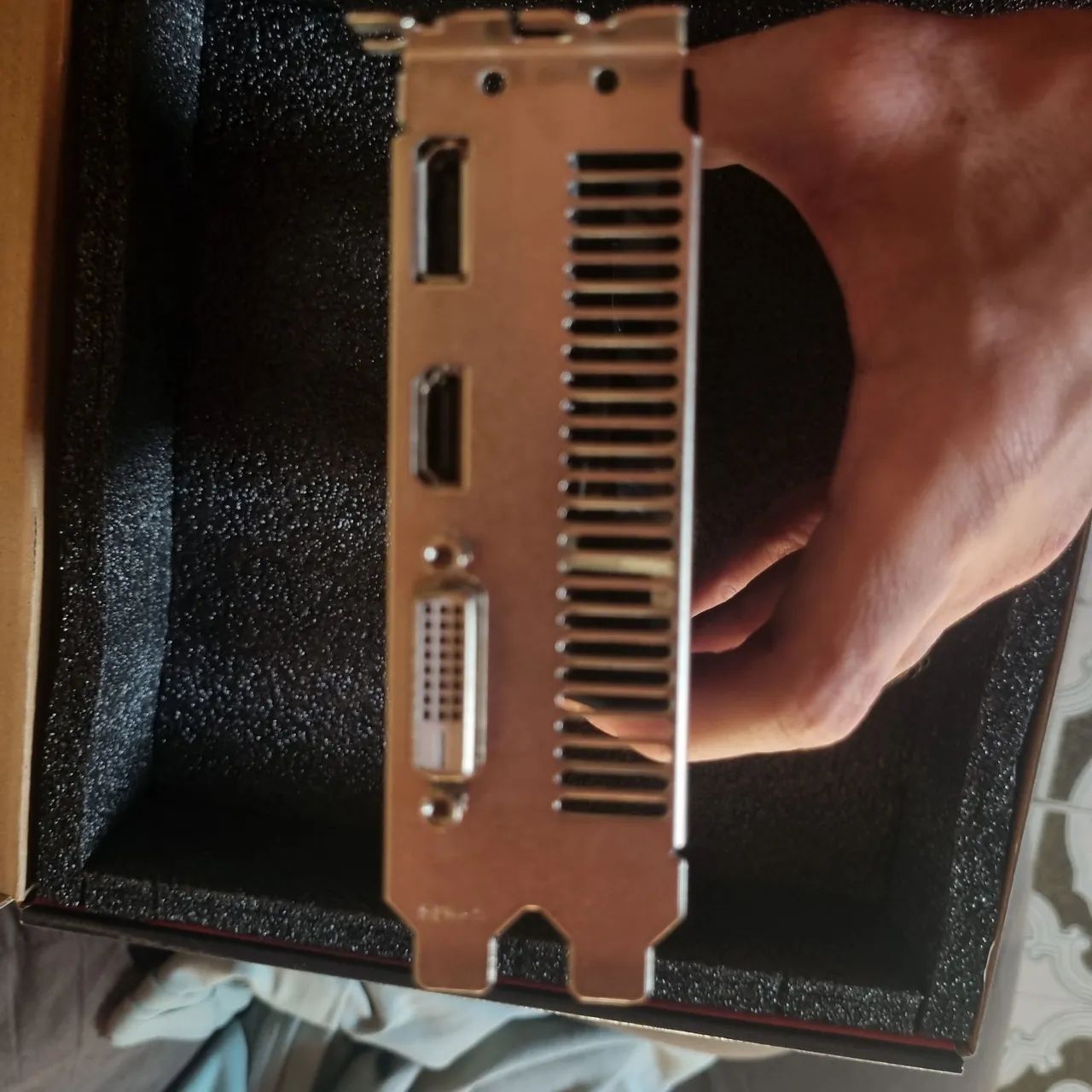 RX550 4GB pcyes - Foto 2