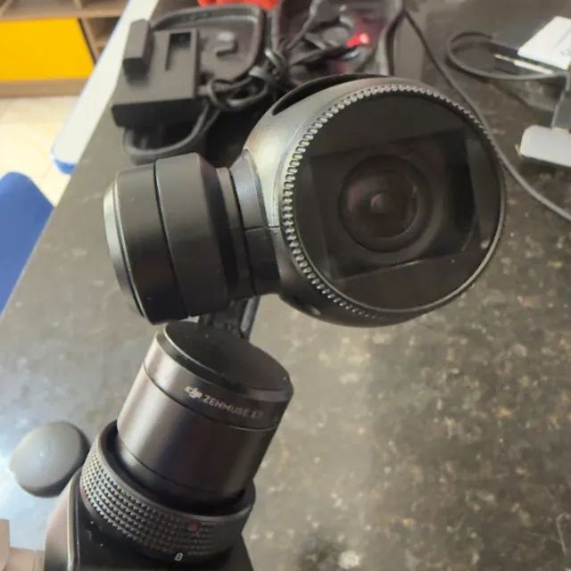 Dji Osmo Zenmuse X3 com case e 2 Baterias - Foto 2