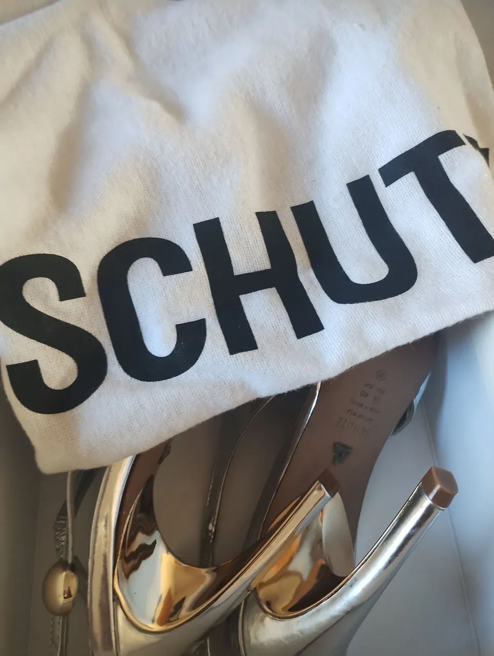 Scarpin Schutz usado uma vez  - Foto 3
