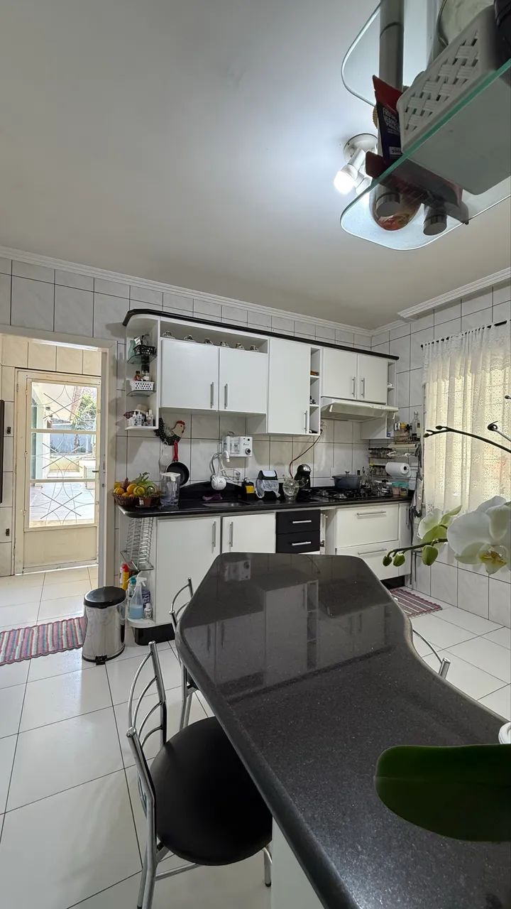 Casa no Maria Luiza com três quartos e piscina  - Foto 4