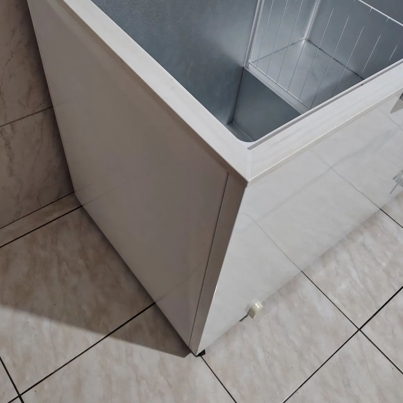 Freezer Electrolux h330